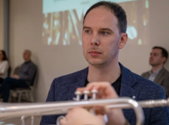 Астраханец стал одним из лучших преподавателей музыкального искусства в России