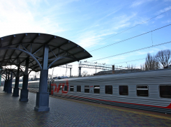 Два месяца астраханцы могут ездить на поездах с 30% скидкой 