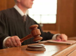 В Астрахани бывшего главу детских учреждений оштрафовали за растрату казенного имущества