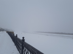 В среду в Астрахани продолжит идти снег: прогноз на 15 февраля