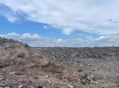 Астраханцы пожаловались на едкие испарения со стороны мусорного полигона