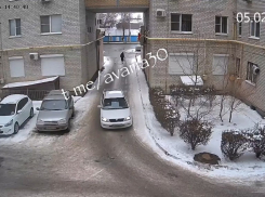 Астраханцы считают, что отыскали в городе проклятое место для автомобилей