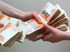 Астраханцы смогут зарабатывать от 100 тысяч рублей в месяц