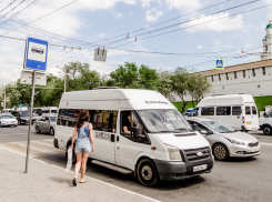 В Астрахани «Новые люди» хотят оборудовать остановки маршрутными картами общественного транспорта