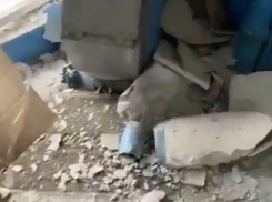 Впихнуть невпихуемое: в одном из домов 3 Юго-Востока взорвался мусоропровод