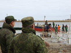 Астраханские пограничники конфисковали почти 14 километров сетей