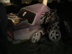 19-летний астраханец пострадал в ДТП со столбом