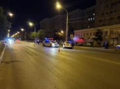 Подростка, сбившего астраханку на чужом авто, поместили под домашний арест