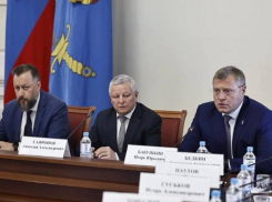 Регионы ЮФО обсудили стратегию национальной политики России в Астрахани
