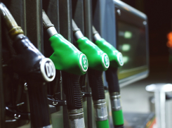 Астраханьстат: цены на бензин и дизтопливо держатся на уровне декабря