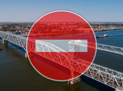 22 ноября в Астрахани перекроют движение на Старом мосту