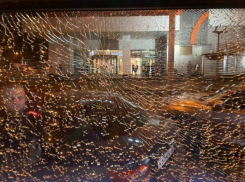 Молодой астраханец обстрелял «Волгабас» на остановке