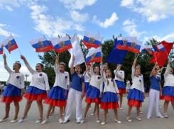 22 августа астраханские «Русские вечерки» приурочат ко Дню флага России