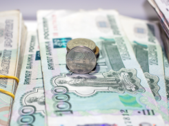 22,8% работающих астраханцев получают больше среднероссийской зарплаты