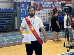 Астраханец Гази Халилов стал чемпионом России по борьбе на поясах