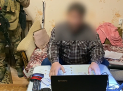 Астраханец «прошивал» смарт-карты своим клиентам вредоносной программой