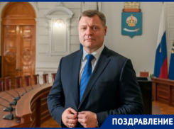 Игорь Бабушкин поздравил астраханцев с Днём физкультурника