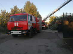 Ранним утром в Астрахани произошел крупный пожар