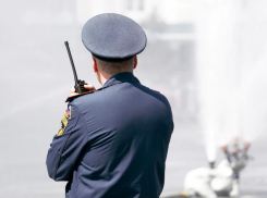 Астраханский полицейский напился и попал в аварию на встречке