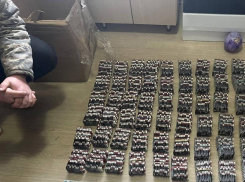 В трех районах Астраханской области задержали наркокурьеров