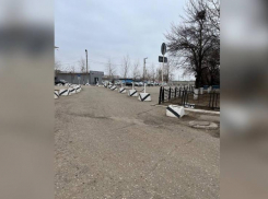В Астрахани экс-полицейский попал под следствие за продажу «красивых» номеров