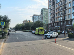 16-летний астраханец попал в аварию на питбайке