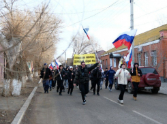 В селе Красный Яр Астраханской области прошла Рождественская пробежка