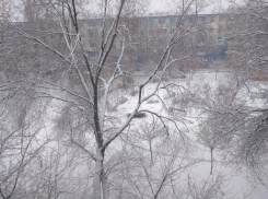 В Астрахани выпал обильный снег