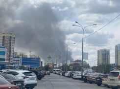 В третий раз на правобережье Астрахани горит мусорный полигон