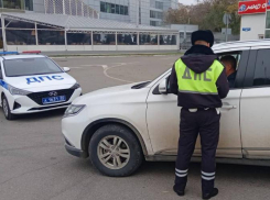 За выходные в Астраханской области остановили 1429 водителей за нарушение ПДД