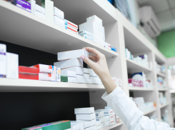 Астраханку приговорили к принудительным работам, она оставила 140 льготников без лекарств