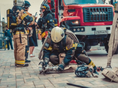 В Астрахани экс-замначальника учебного центра ФПС брала взятки у коллег-пожарных