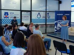 Астраханцев в поисках работы пригласили на ярмарки вакансий