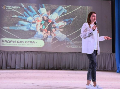В Астраханской области поддерживают волонтеров гумпомощи благодаря нацпроекту