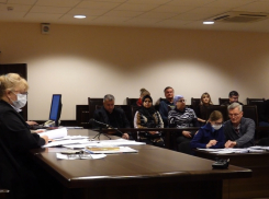 В Астрахани продолжаются судебные прения по поводу «собачьего закона»