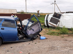 Шесть человек пострадали в ДТП под Астраханью 