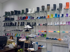 Астраханский производитель выпустил тестовую партию кроссовок