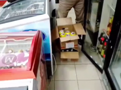 В Астрахани торговая точка продавала детям алкогольные энергетики