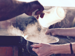 Астраханцам на 12 дней отключат горячую воду
