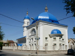 Богослужения в честь Ураза-байрам состоятся в 15 астраханских мечетях