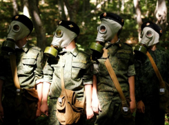 С сентября 2023 года в астраханских школах появится курс начальной военной подготовки