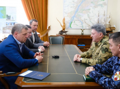 Астраханских росгвардейцев проверил командующий Южным округом 