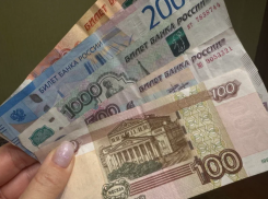 Фиктивные сотрудники «Госуслуг» похитили у астраханок более 1,5 миллиона рублей