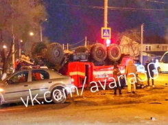 В Трусовском районе Астрахани пассажирская маршрутка попала в ДТП с пожарным автомобилем