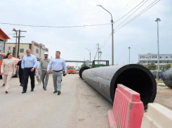 Игорь Бабушкин: до конца года в Астрахани обновят 21 участок коммунальных сетей