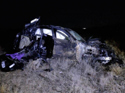 Полиция и прокуратура расследуют дело о гибели астраханских детей в ДТП