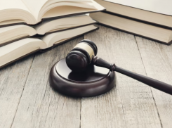 За полгода в Астраханской области выявили более тысячи случаев коррупции