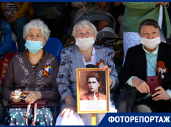 «Радость со слезами на глазах»: как в Астрахани 9 мая встретили 