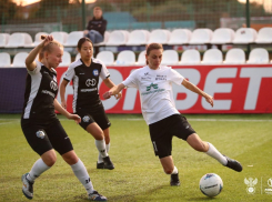 Астраханские футболистки вышли в полуфинал кубка РФС