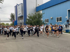 В Астрахани прошел необычный забег: зачем и как бежали